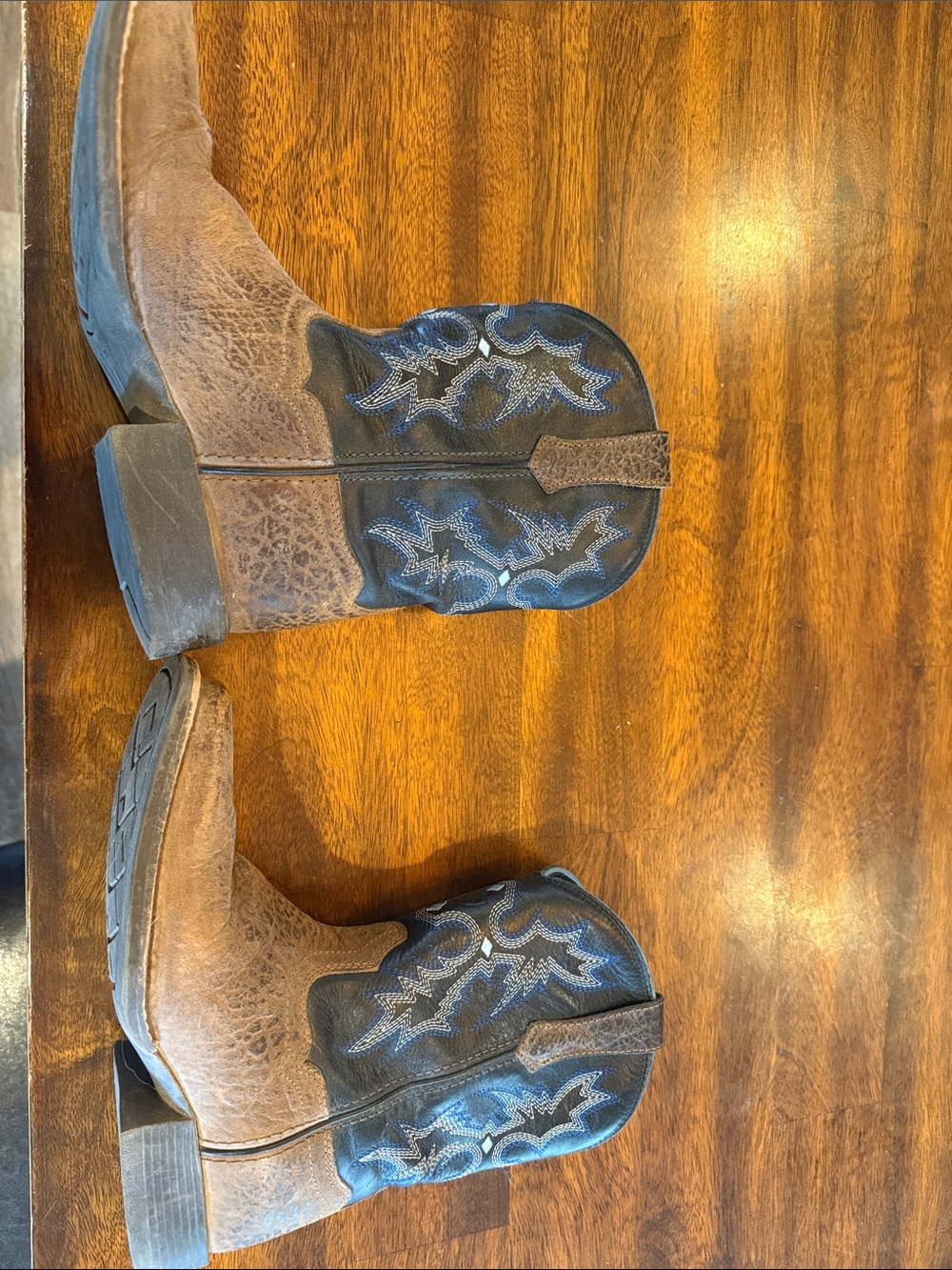 Classic Ariat Two-Tone Western Cowboy kids Boots - Brown & Black - Picture 3 of 6